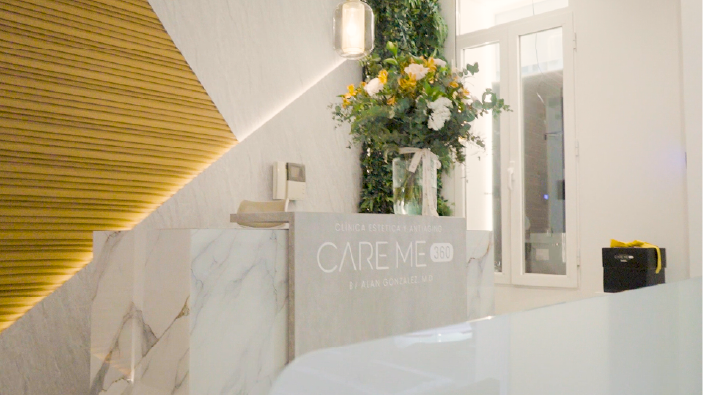 Recepción de la clínica de medicina estética Careme360.